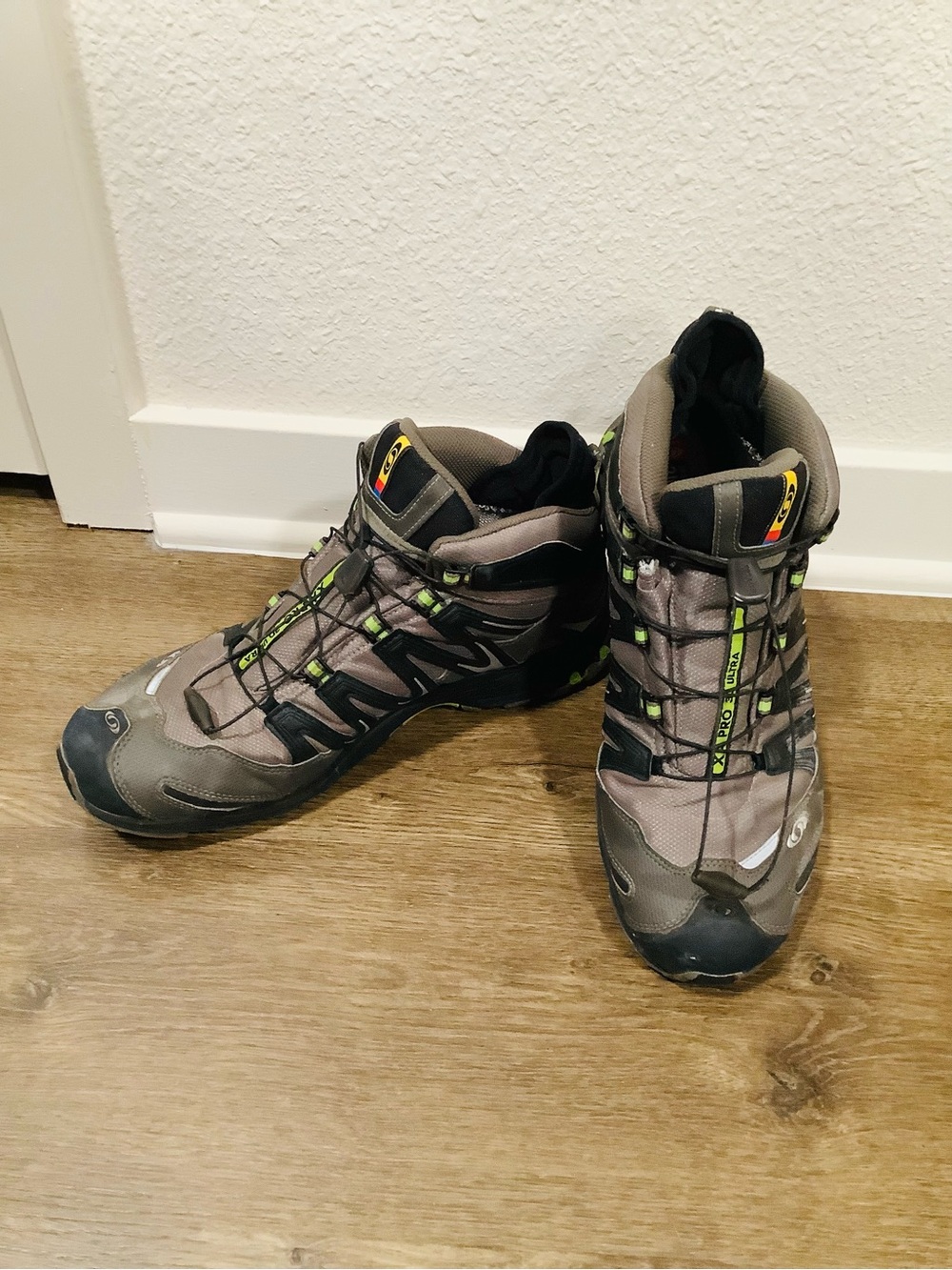 Salomon XA Pro 3D Ultra trail running shoes
